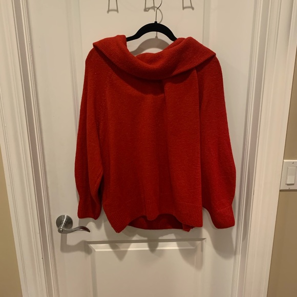 H&M Cowl Neck Red Sweater - Picture 4 of 4